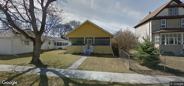 Larawan ng 126 Kingsbury Avenue sa Winnipeg, Manitoba