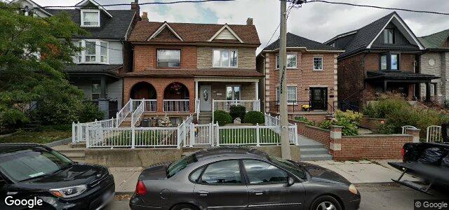 Larawan ng 128 Armstrong Avenue sa Winnipeg, Manitoba