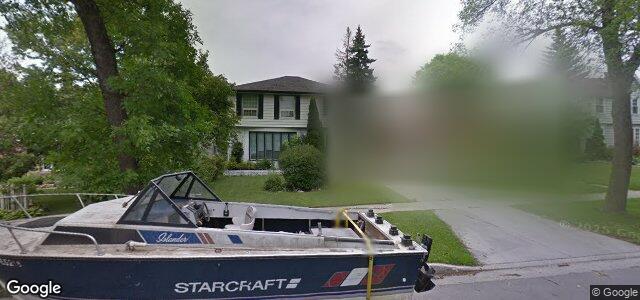 Larawan ng 129 Smithfield Avenue sa Winnipeg, Manitoba