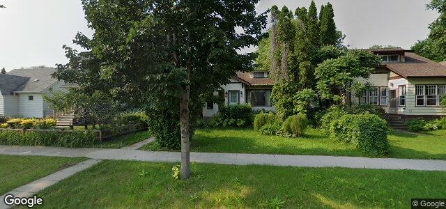 Larawan ng 132 Seven Oaks Avenue sa Winnipeg, Manitoba