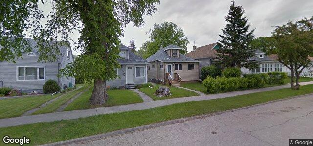 Larawan ng 137 Burrin Avenue sa Winnipeg, Manitoba