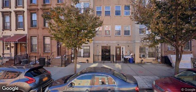 Larawan ng 144 Jefferson Avenue sa Winnipeg, Manitoba