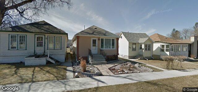 Larawan ng 144 Kingsbury Avenue sa Winnipeg, Manitoba