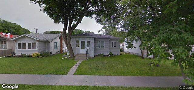 Larawan ng 145 Kilbride Avenue sa Winnipeg, Manitoba