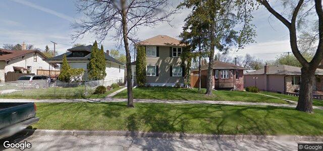 Larawan ng 145 Seven Oaks Avenue sa Winnipeg, Manitoba