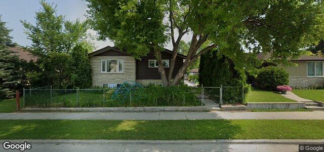 Larawan ng 151 Newton Avenue sa Winnipeg, Manitoba