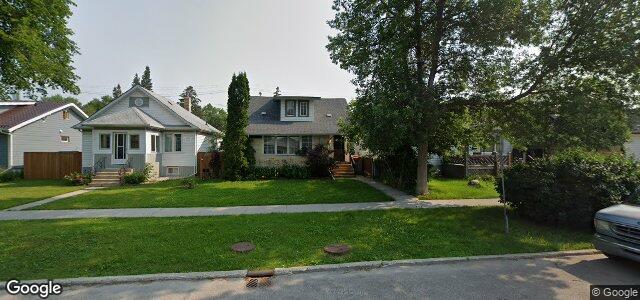 Larawan ng 153 Seven Oaks Avenue sa Winnipeg, Manitoba