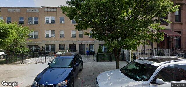 Larawan ng 154 Jefferson Avenue sa Winnipeg, Manitoba