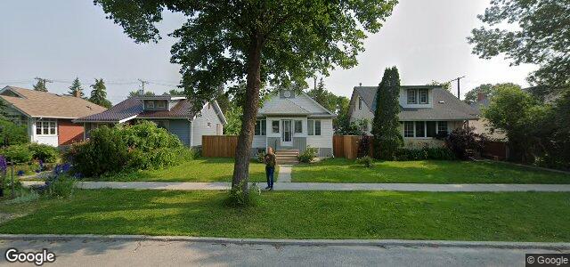 Larawan ng 155 Seven Oaks Avenue sa Winnipeg, Manitoba