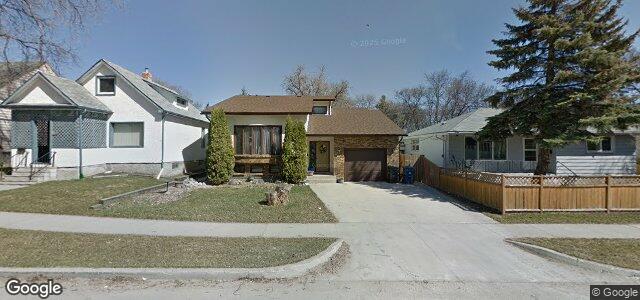 Larawan ng 157 Kingsbury Avenue sa Winnipeg, Manitoba