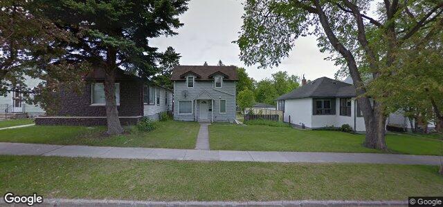 Larawan ng 163 Burrin Avenue sa Winnipeg, Manitoba