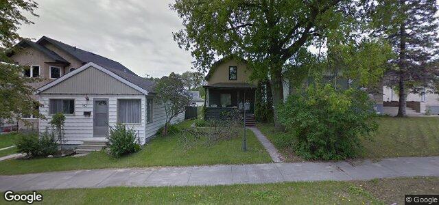 Larawan ng 164 Burrin Avenue sa Winnipeg, Manitoba