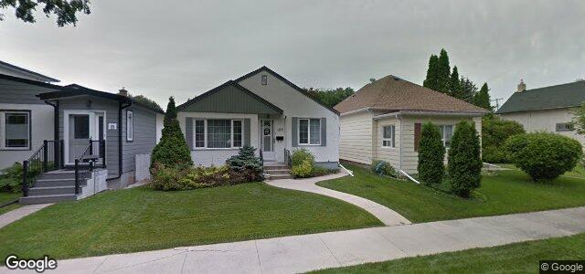 Larawan ng 166 Kilbride Avenue sa Winnipeg, Manitoba