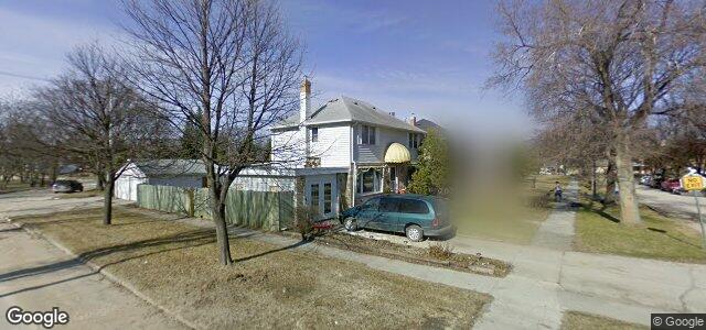 Larawan ng 168 Tait Avenue sa Winnipeg, Manitoba