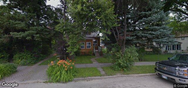 Larawan ng 169 Kilbride Avenue sa Winnipeg, Manitoba