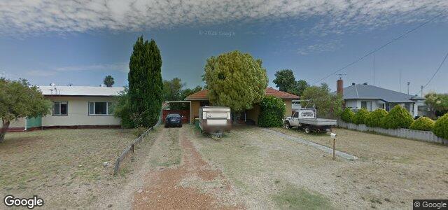 Larawan ng 170 Forrest Avenue sa Winnipeg, Manitoba