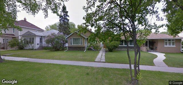 Larawan ng 170 Seven Oaks Avenue sa Winnipeg, Manitoba