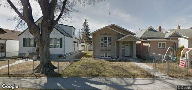 Larawan ng 174 Kingsbury Avenue sa Winnipeg, Manitoba