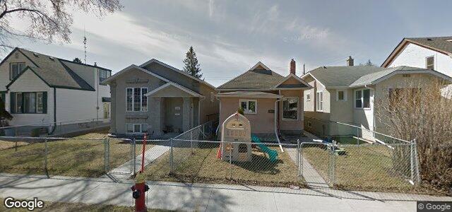 Larawan ng 178 Kingsbury Avenue sa Winnipeg, Manitoba