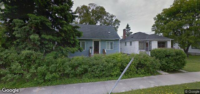Larawan ng 180 Burrin Avenue sa Winnipeg, Manitoba