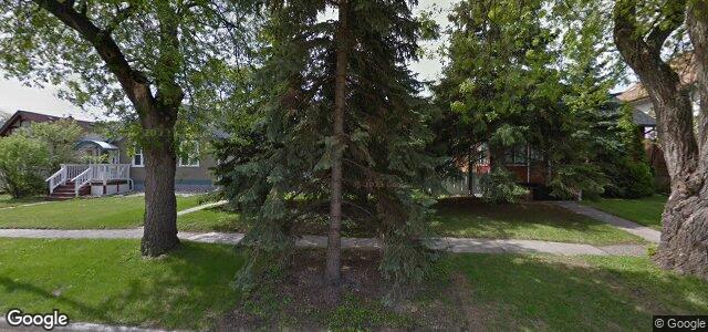 Larawan ng 180 Rupertsland Boulevard sa Winnipeg, Manitoba