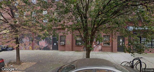 Larawan ng 182 Jefferson Avenue sa Winnipeg, Manitoba