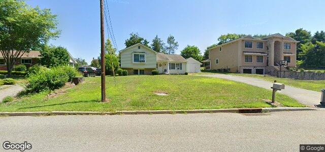 Larawan ng 182 St Anthony Avenue sa Winnipeg, Manitoba