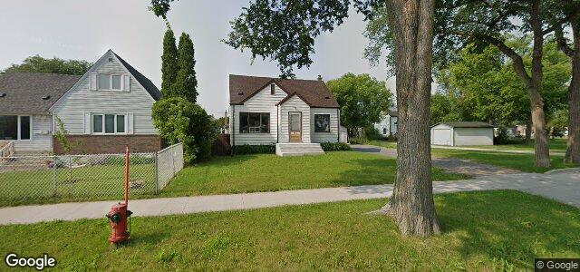 Larawan ng 184 Seven Oaks Avenue sa Winnipeg, Manitoba