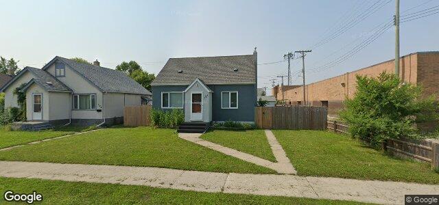 Photo of 186 Newton Avenue in Winnipeg, Manitoba