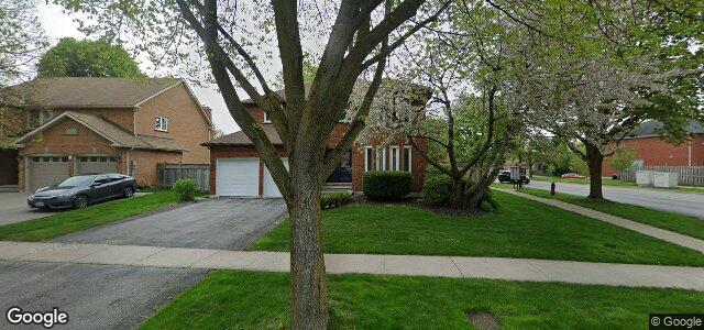 Larawan ng 2 Ballard Crescent sa Winnipeg, Manitoba