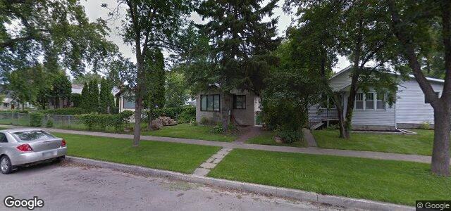 Larawan ng 21 Smithfield Avenue sa Winnipeg, Manitoba
