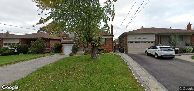 Larawan ng 32 Mcadam Avenue sa Winnipeg, Manitoba