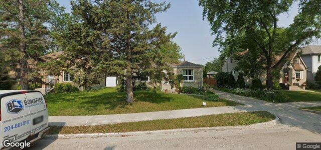 Larawan ng 384 Scotia Street sa Winnipeg, Manitoba