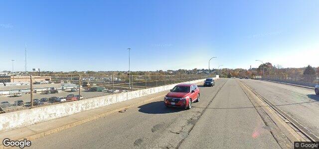 Larawan ng 39 Smithfield Avenue sa Winnipeg, Manitoba