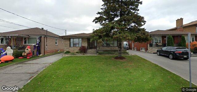 Larawan ng 46 Mcadam Avenue sa Winnipeg, Manitoba