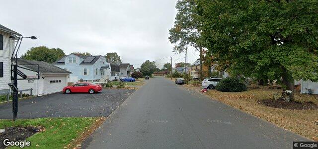 Larawan ng 47 Newton Avenue sa Winnipeg, Manitoba