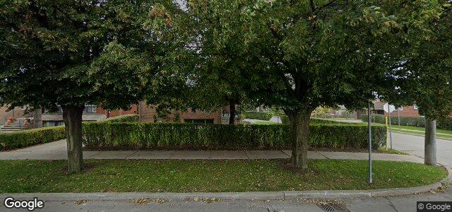 Larawan ng 51 Mcadam Avenue sa Winnipeg, Manitoba