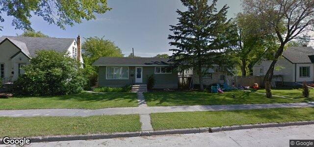 Larawan ng 63 Newton Avenue sa Winnipeg, Manitoba
