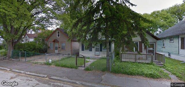 Larawan ng 83 Mcadam Avenue sa Winnipeg, Manitoba