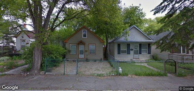 Larawan ng 85 Mcadam Avenue sa Winnipeg, Manitoba