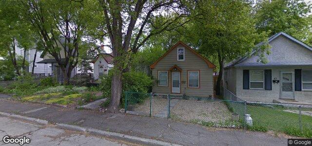 Larawan ng 87 Mcadam Avenue sa Winnipeg, Manitoba