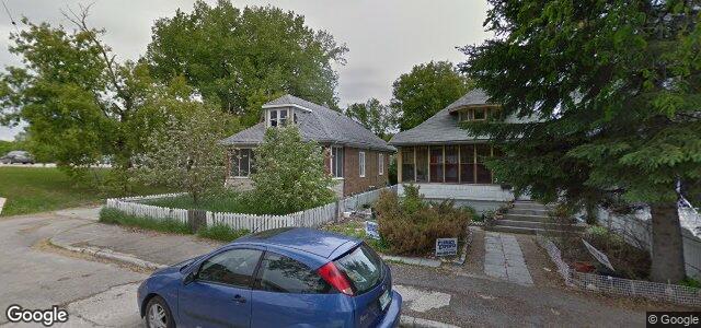 Larawan ng 95 Mcadam Avenue sa Winnipeg, Manitoba