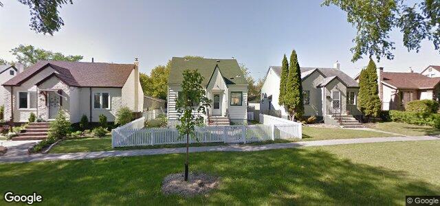 Larawan ng 98 Leila Avenue sa Winnipeg, Manitoba