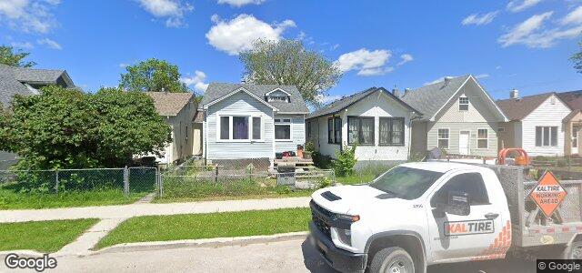 Larawan ng 1135 Pritchard Avenue sa Winnipeg, Manitoba