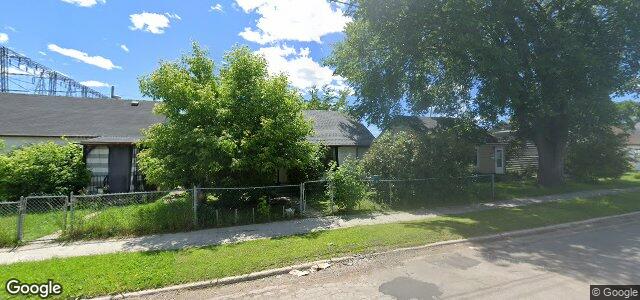 Photo of 1146 Selkirk Avenue in Winnipeg, Manitoba