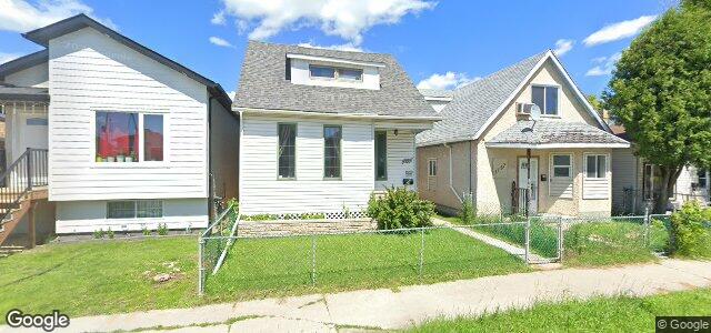 Larawan ng 1189 Selkirk Avenue sa Winnipeg, Manitoba