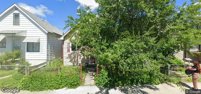 Larawan ng 1195 Selkirk Avenue sa Winnipeg, Manitoba