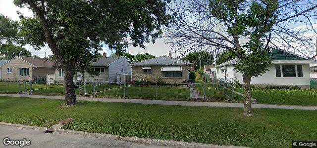 Larawan ng 1200 Aberdeen Avenue sa Winnipeg, Manitoba