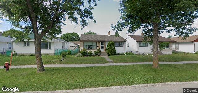 Larawan ng 1208 Aberdeen Avenue sa Winnipeg, Manitoba