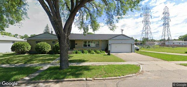 Larawan ng 1233 Burrows Avenue sa Winnipeg, Manitoba